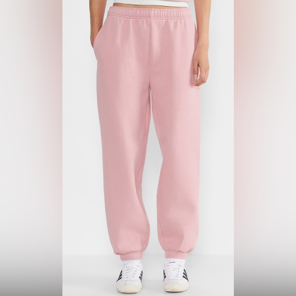 Aritzia Cozy Sweatfleece Mega Jogger